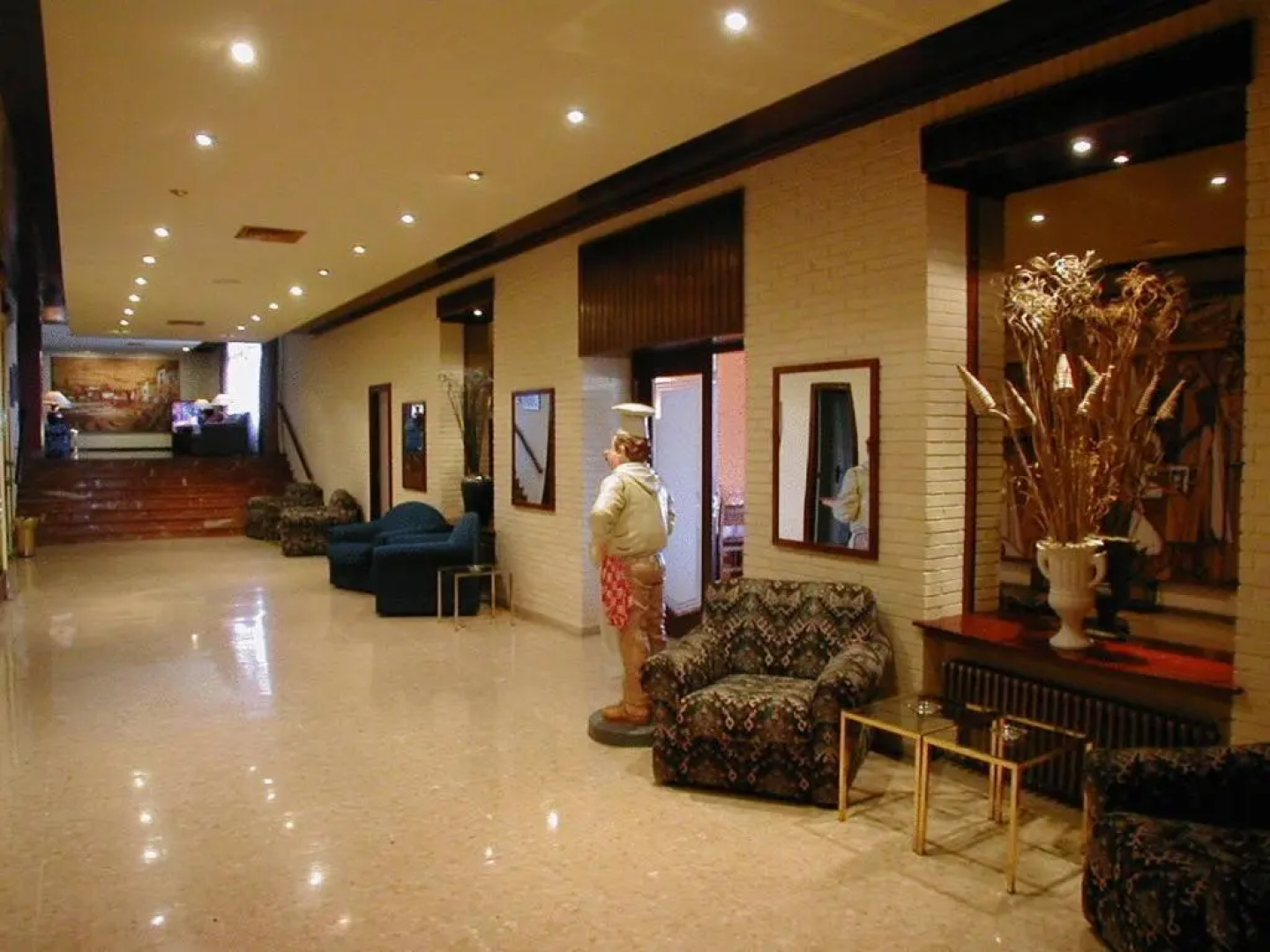 Hotel Rey Sancho Ramírez