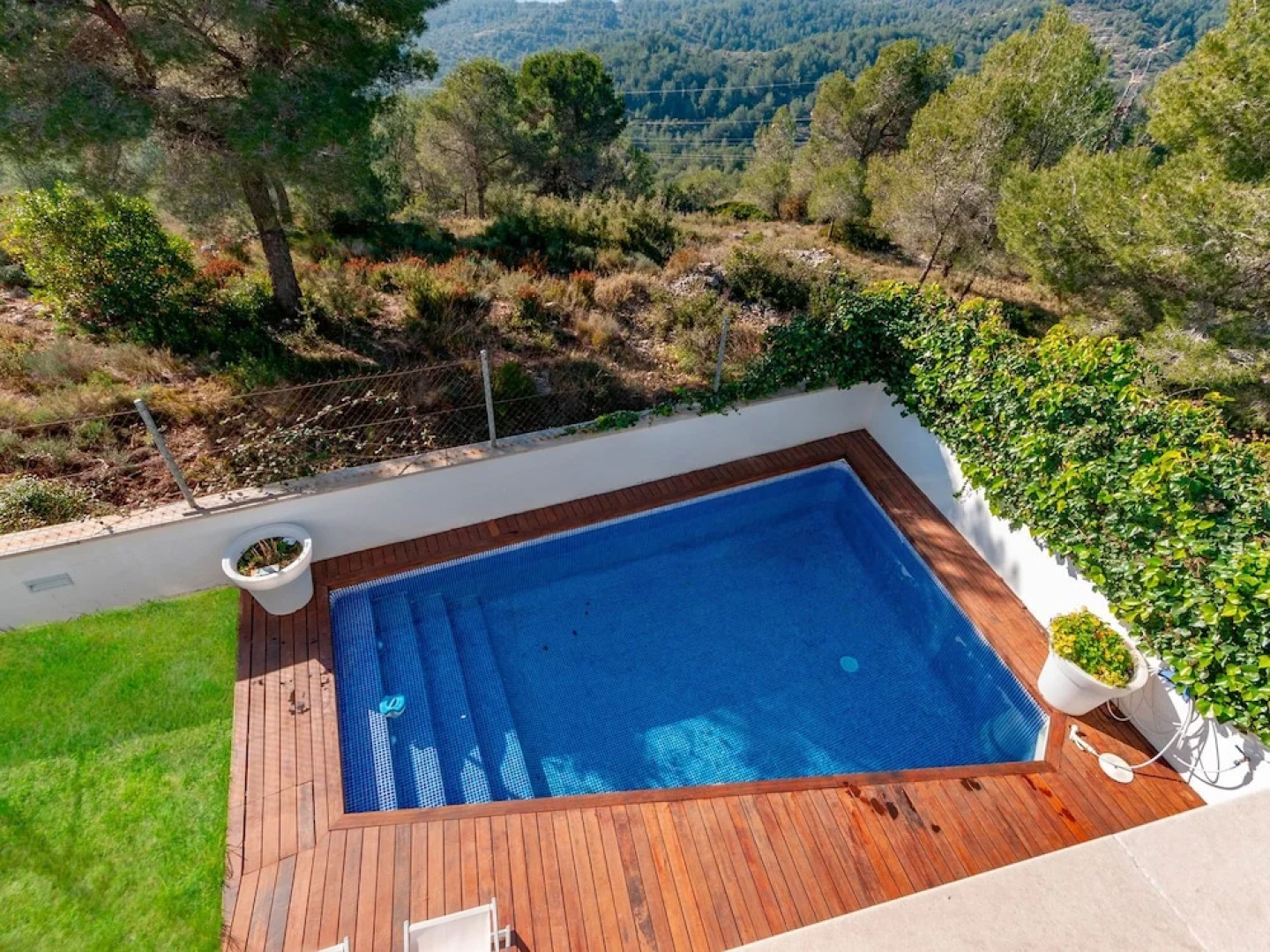 Delightful Villa in Canyelles wth Swimming Pool