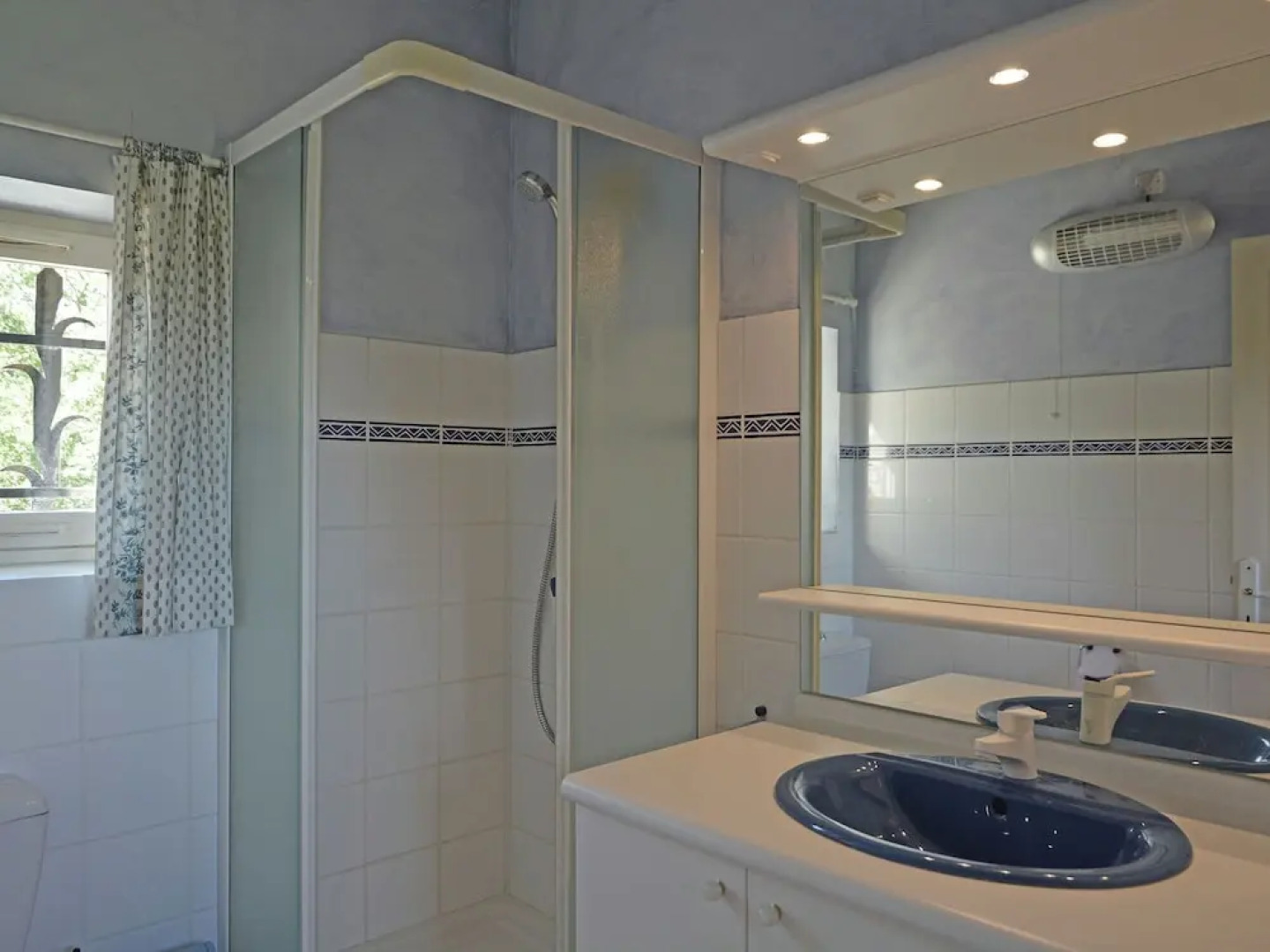 Luxurious Villa With Heated, Private Pool and Panoramic Views of the Luberon