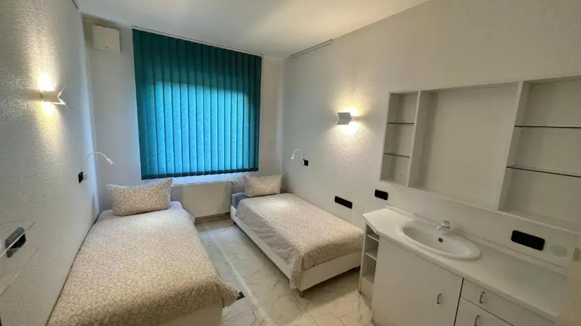 smart&beautiful HOSTEL