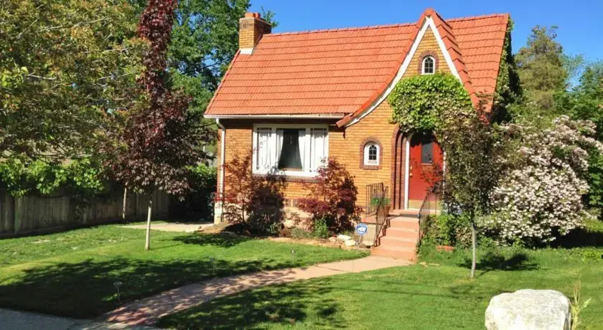 Luxury Salt Lake House in the Historic District by Wasatch Vacation Homes