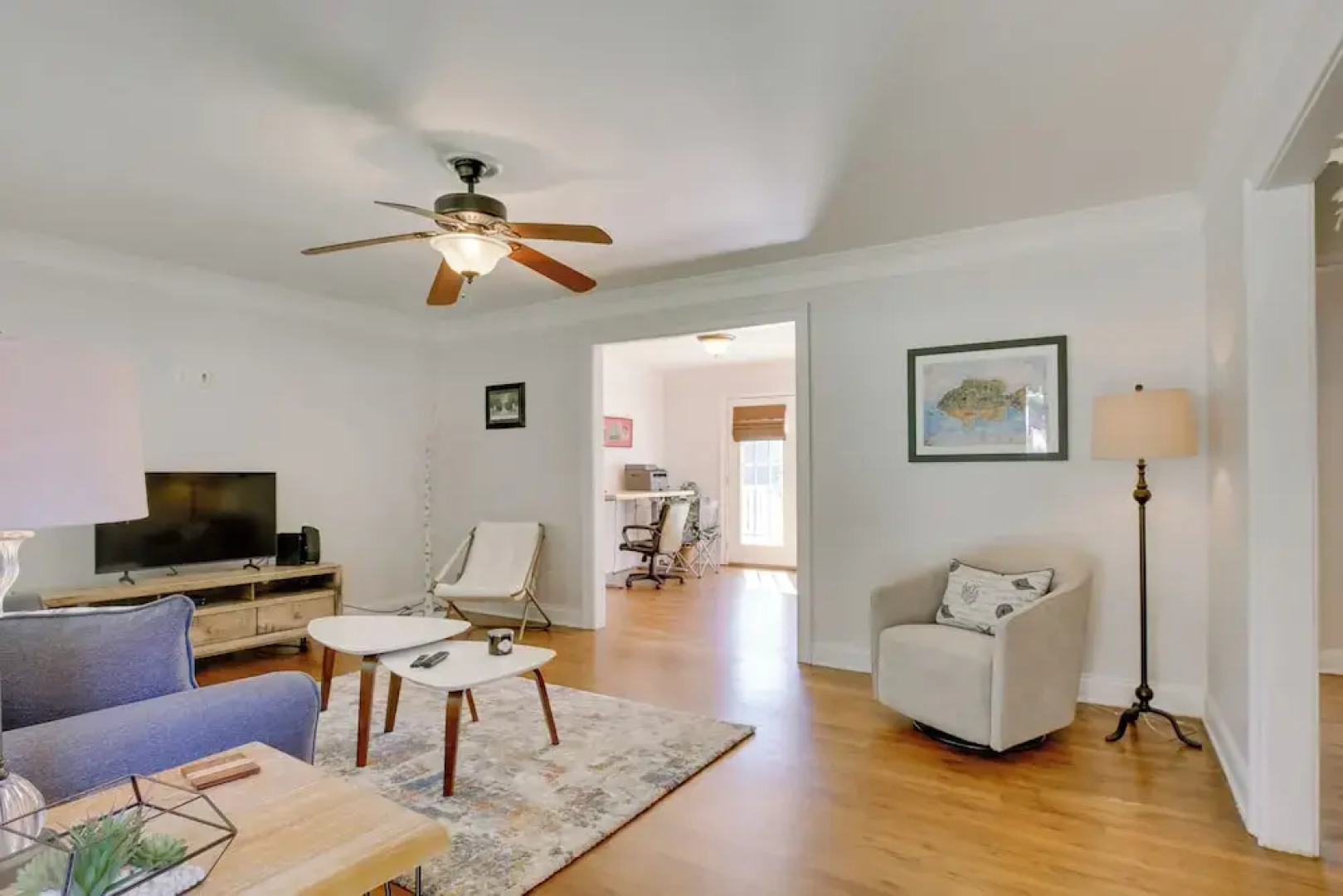 Contemporary Athens Home < 2 Miles to Uga!