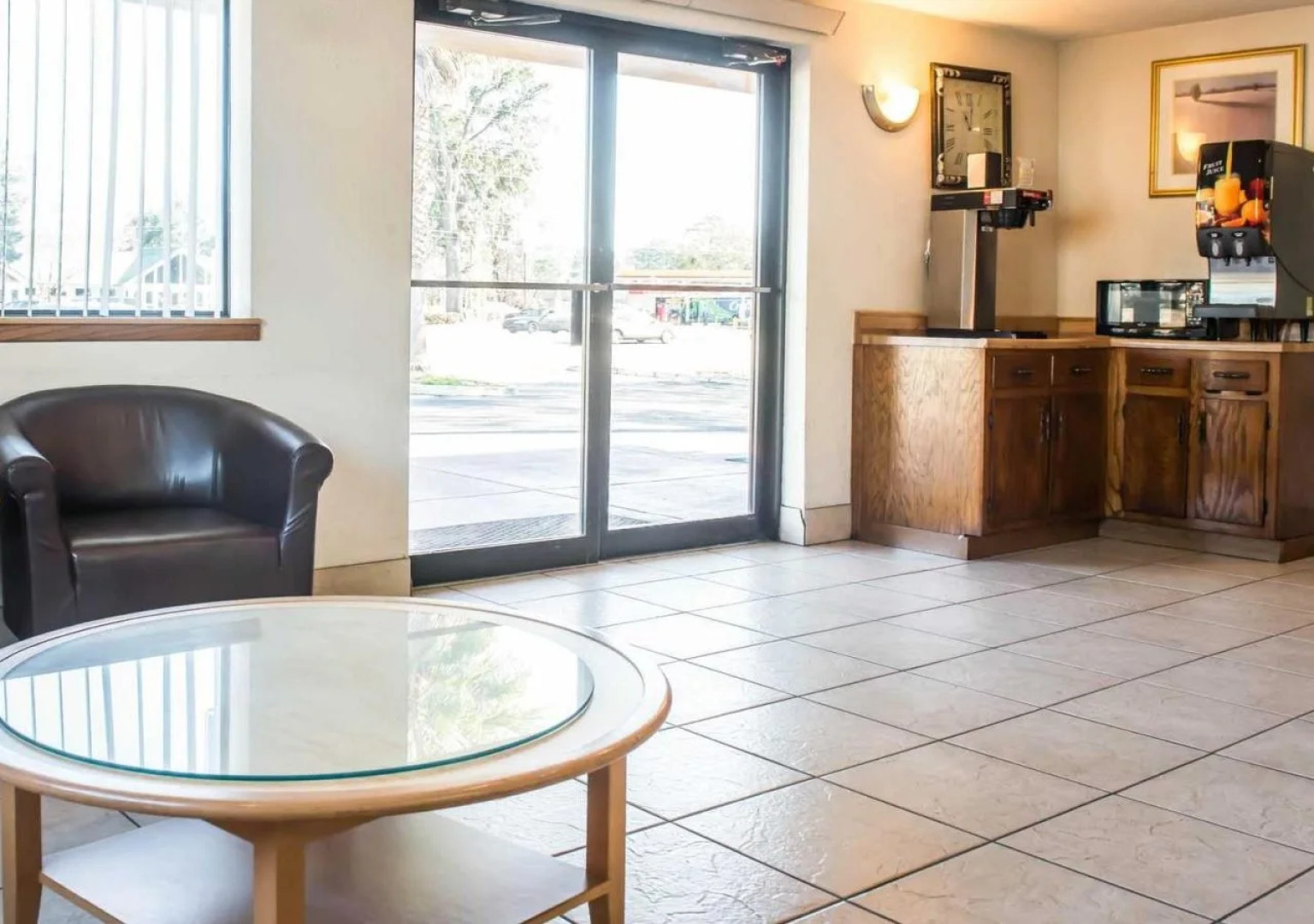 Clarion Pointe Tallahassee-State Capitol