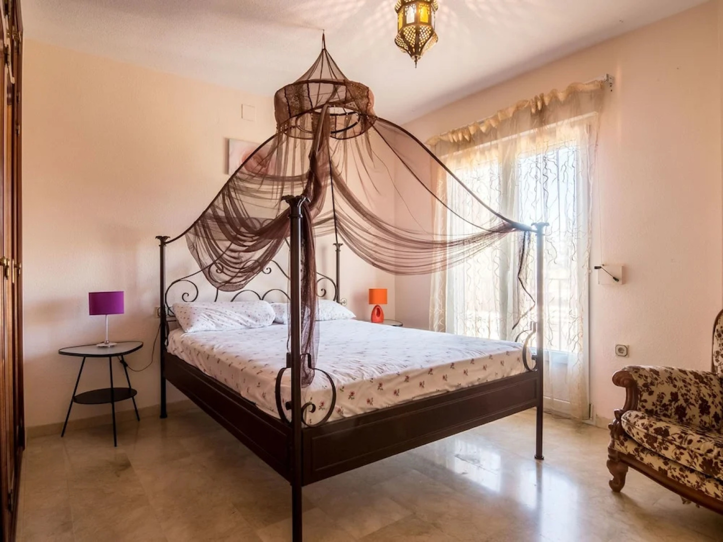 Modern Holiday Home in El Puntal With Swimming Pool