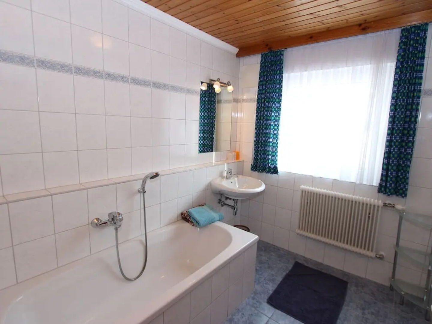 Cozy Holiday Home in Maishofen Near Ski Area