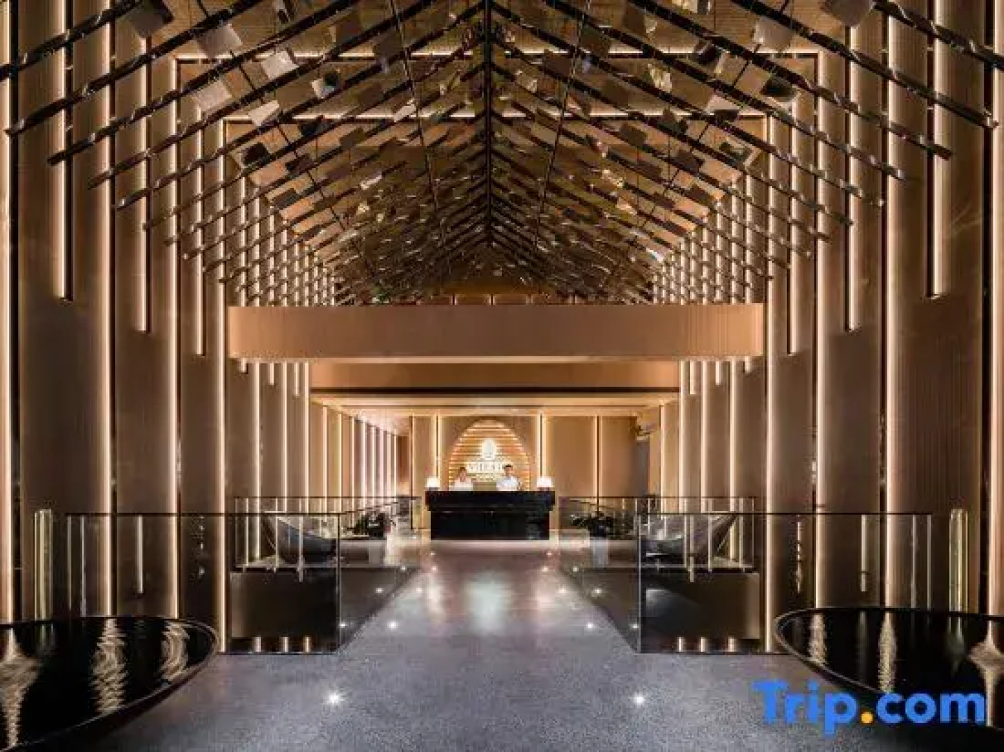 Xishuangbanna Jinghong Midu Suite Hotel (Starlight Night Market)