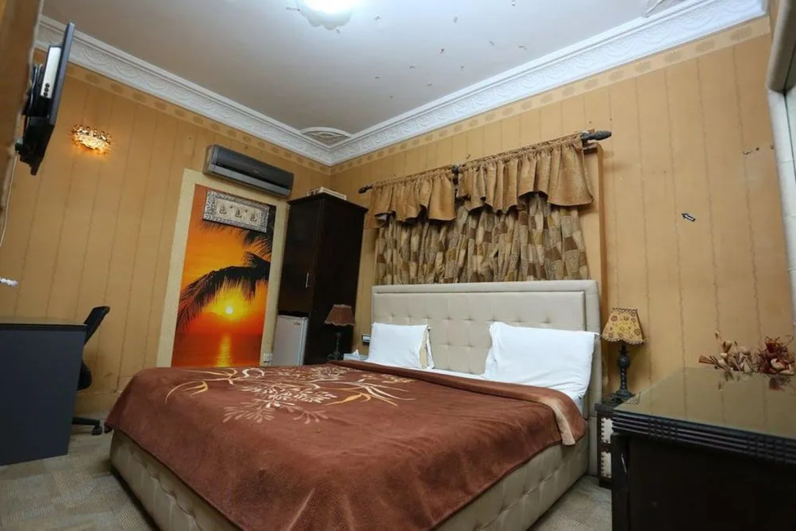 Regine Inn Hotel