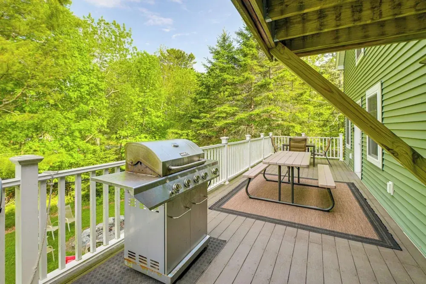 1 Mi to Acadia National Park: Spacious Retreat!