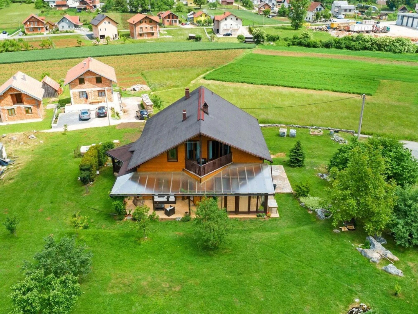 Cosy Apartment in Oto?ac With Balcony