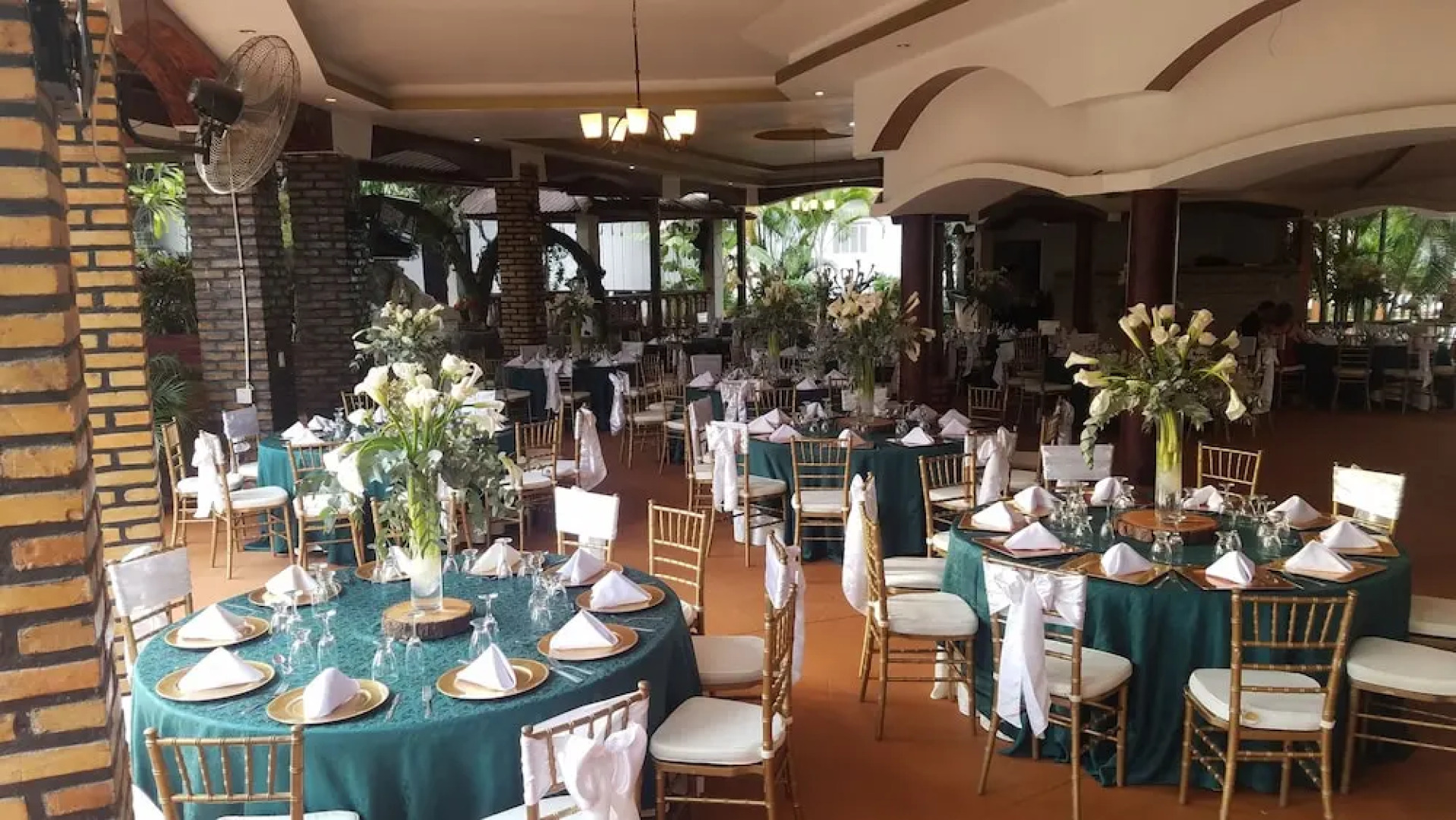 Hotel Club Quinta Pat Resort & Restaurant