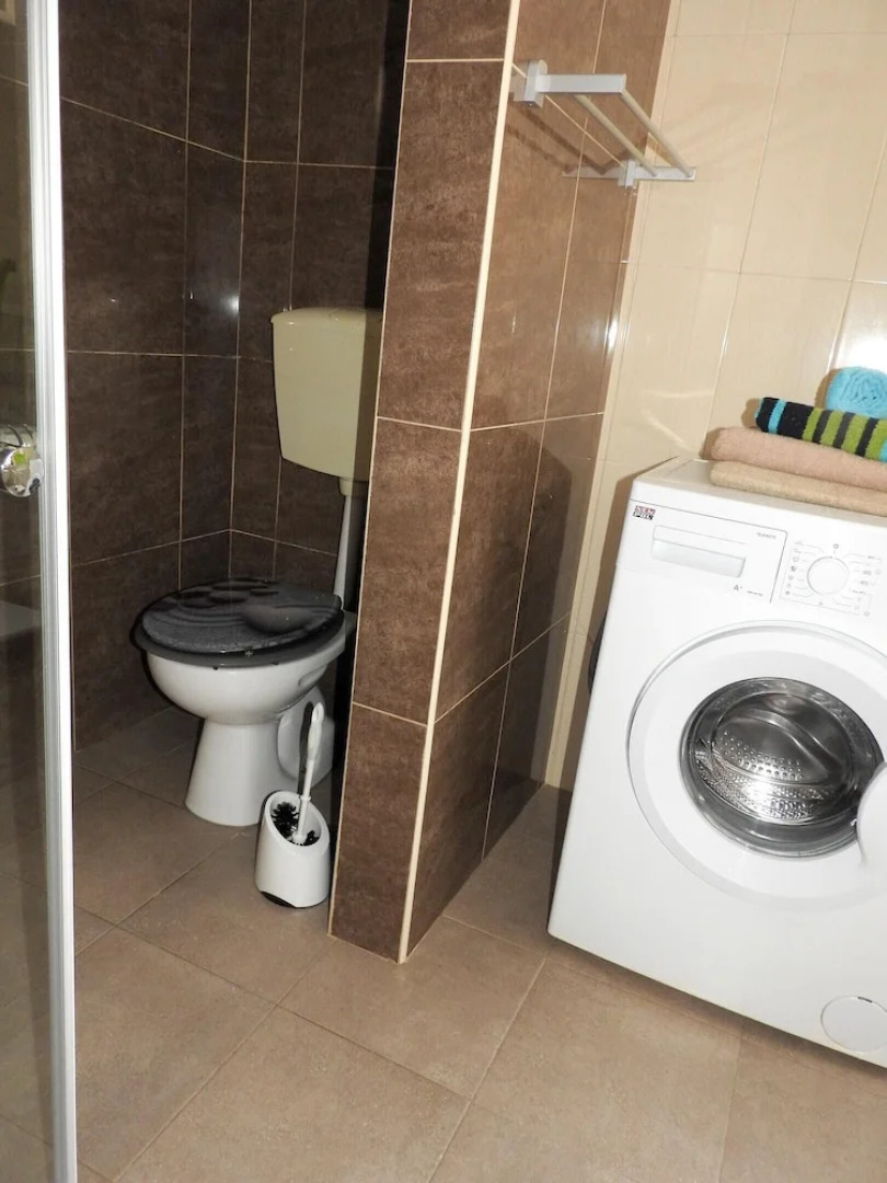 House With one Bedroom in Almograve, With Wonderful sea View, Furnished Terrace and Wifi Near the Beach