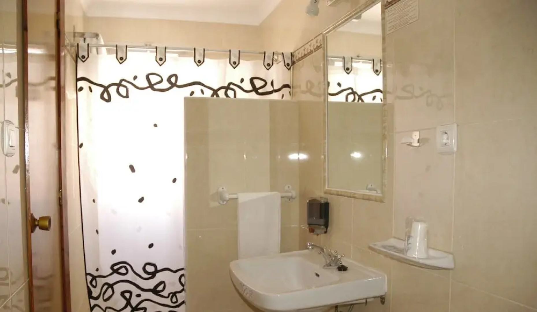 Hostal Cabrera