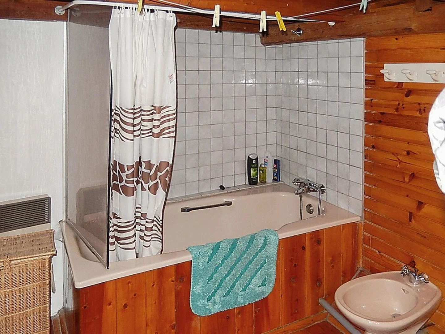 House With 4 Bedrooms in Thorame-basse, With Wonderful Mountain View,