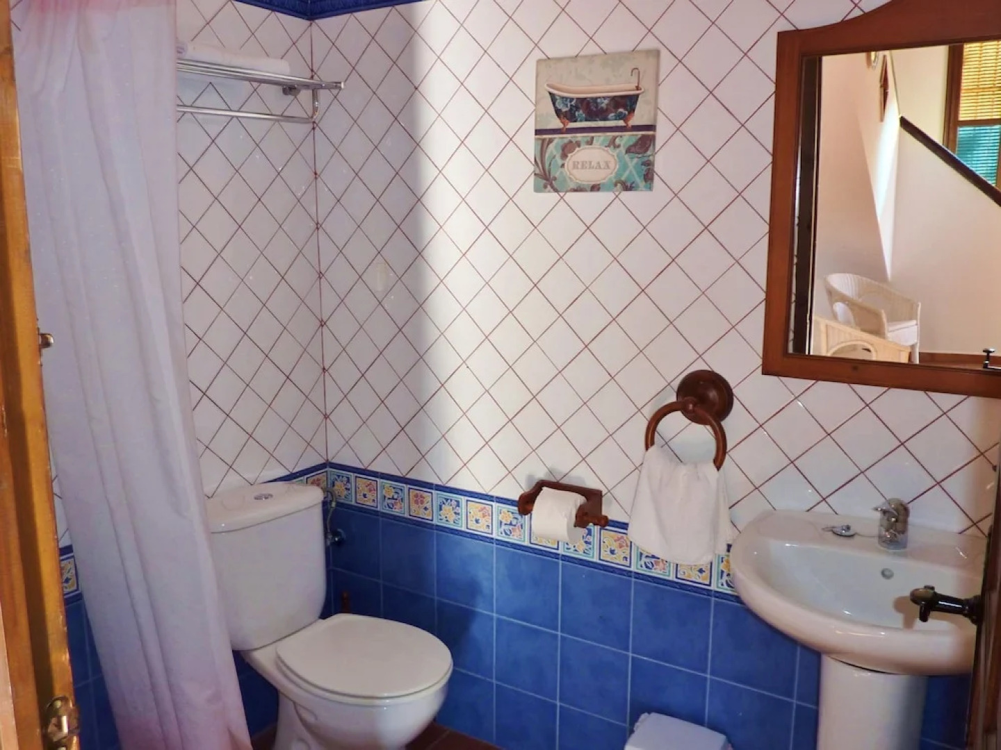 Spacious Holiday Home With Private Pool, in the Mountain and With Beautiful View