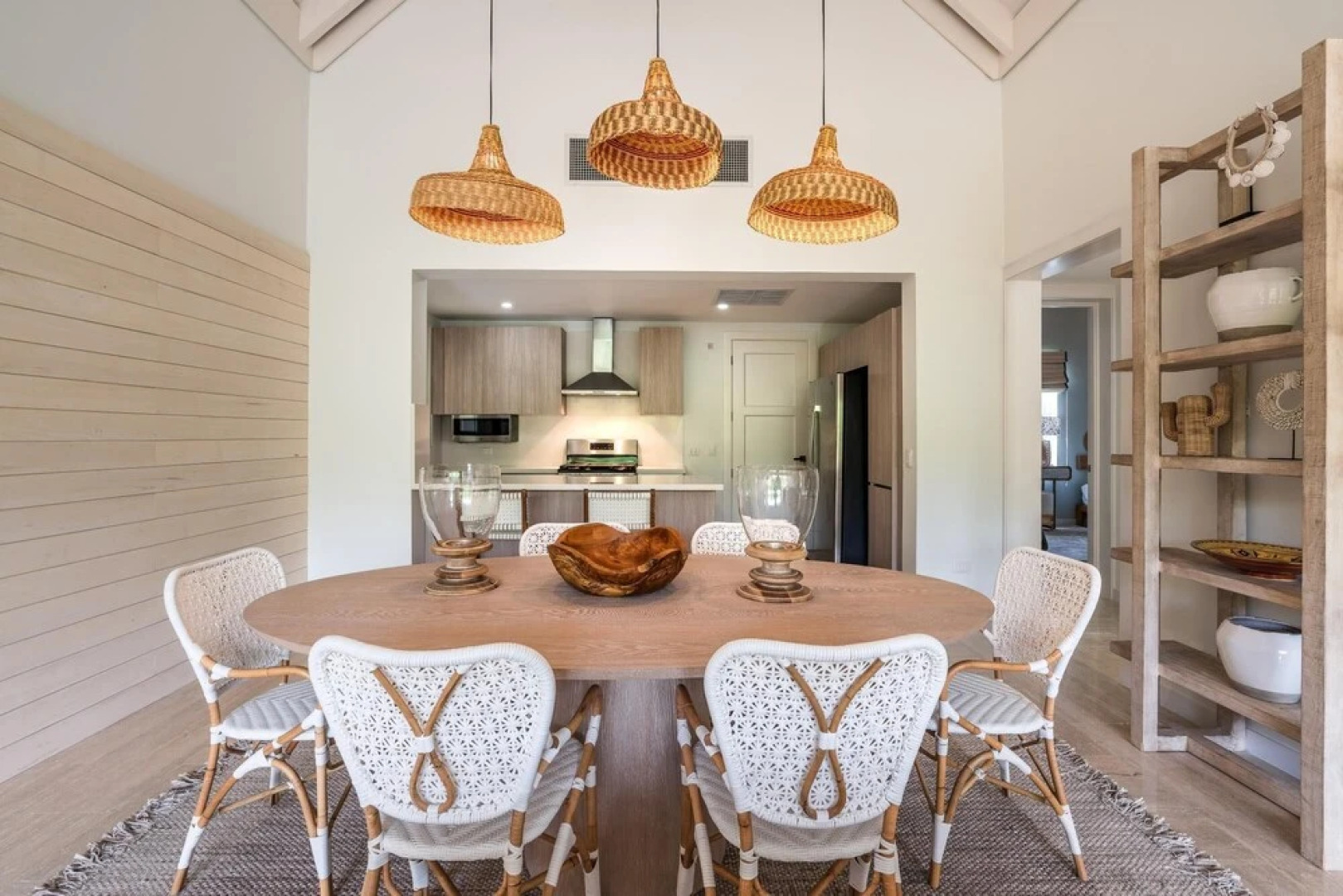 Relaxing El Portillo 2BR Apt