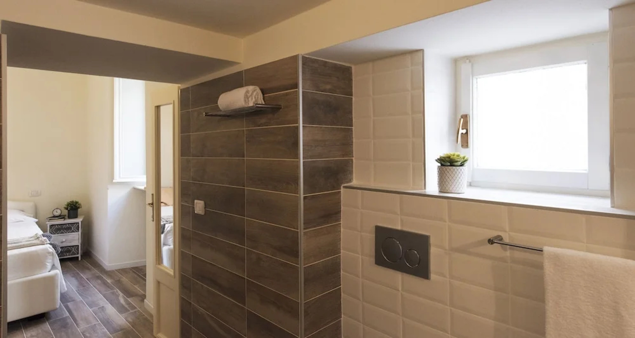 Altido Wood and White With Lake View