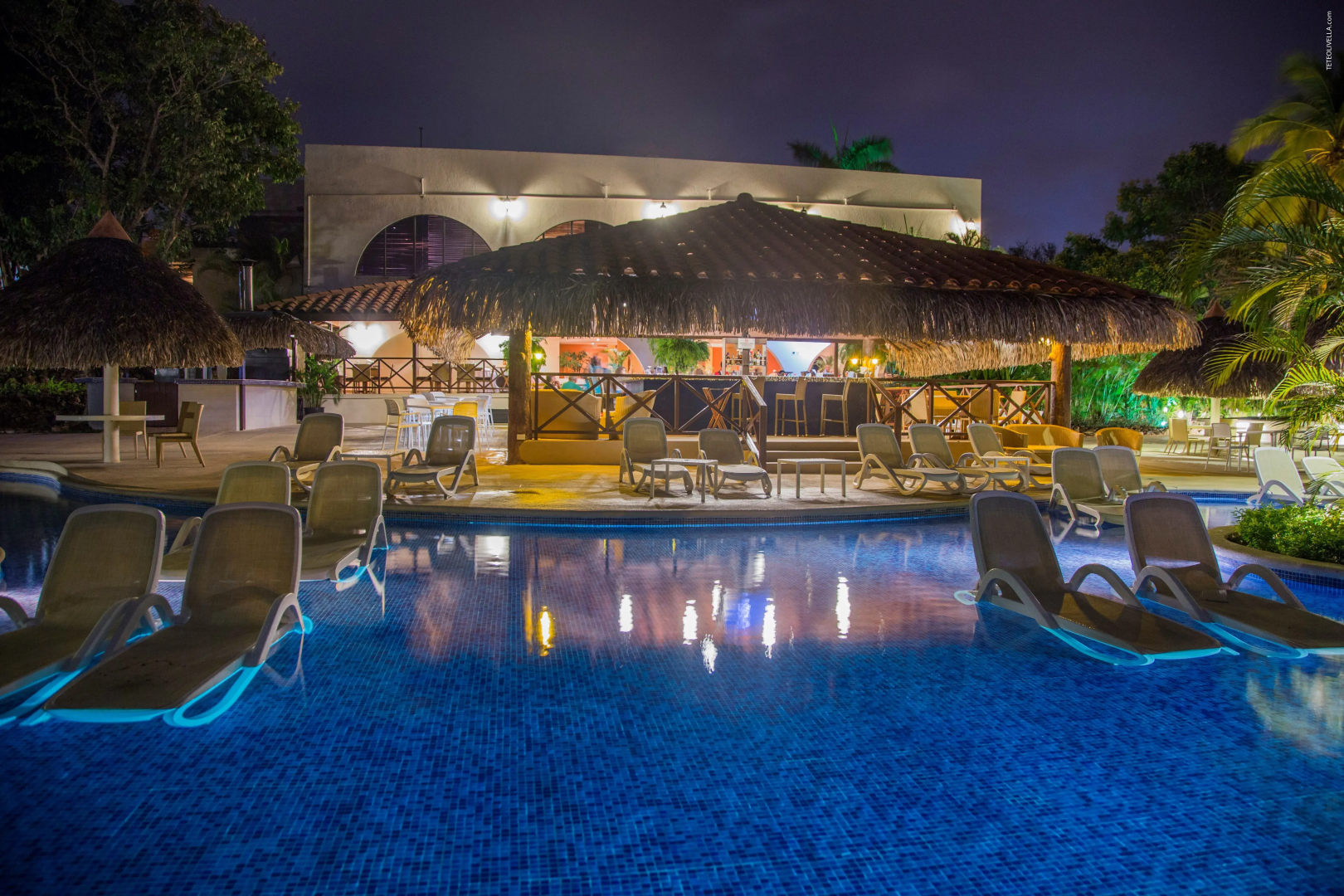 Coronado Golf & Beach Resort