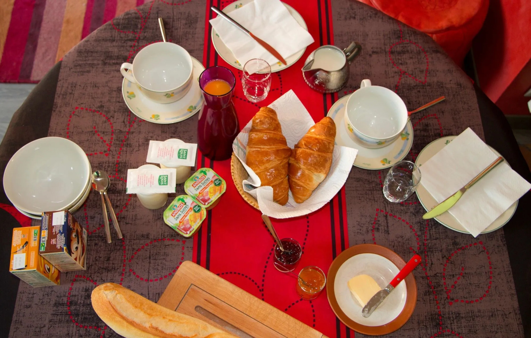 Chambre d'Amis (Chambres d'Hôtes/BnB/Guest House)