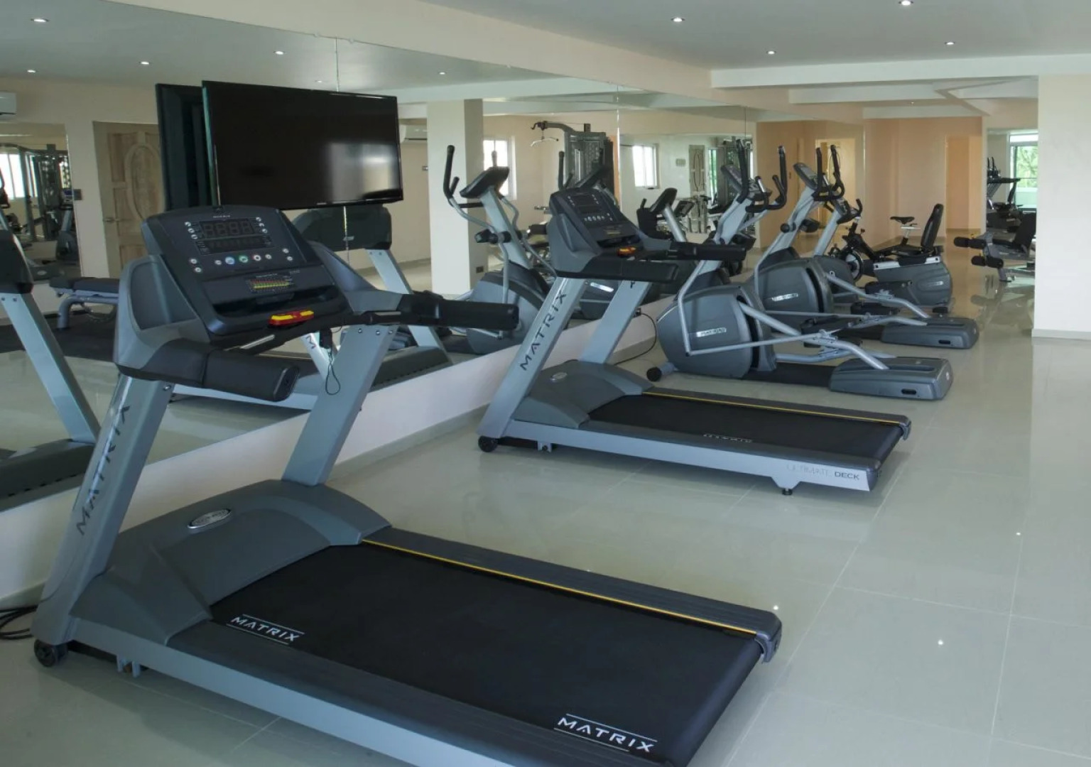 Lingganay Boracay Hotel Resort