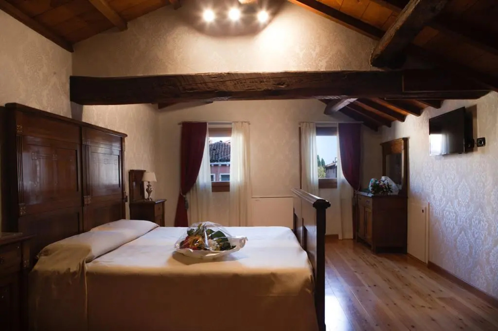 Charming Palace Santa Fosca