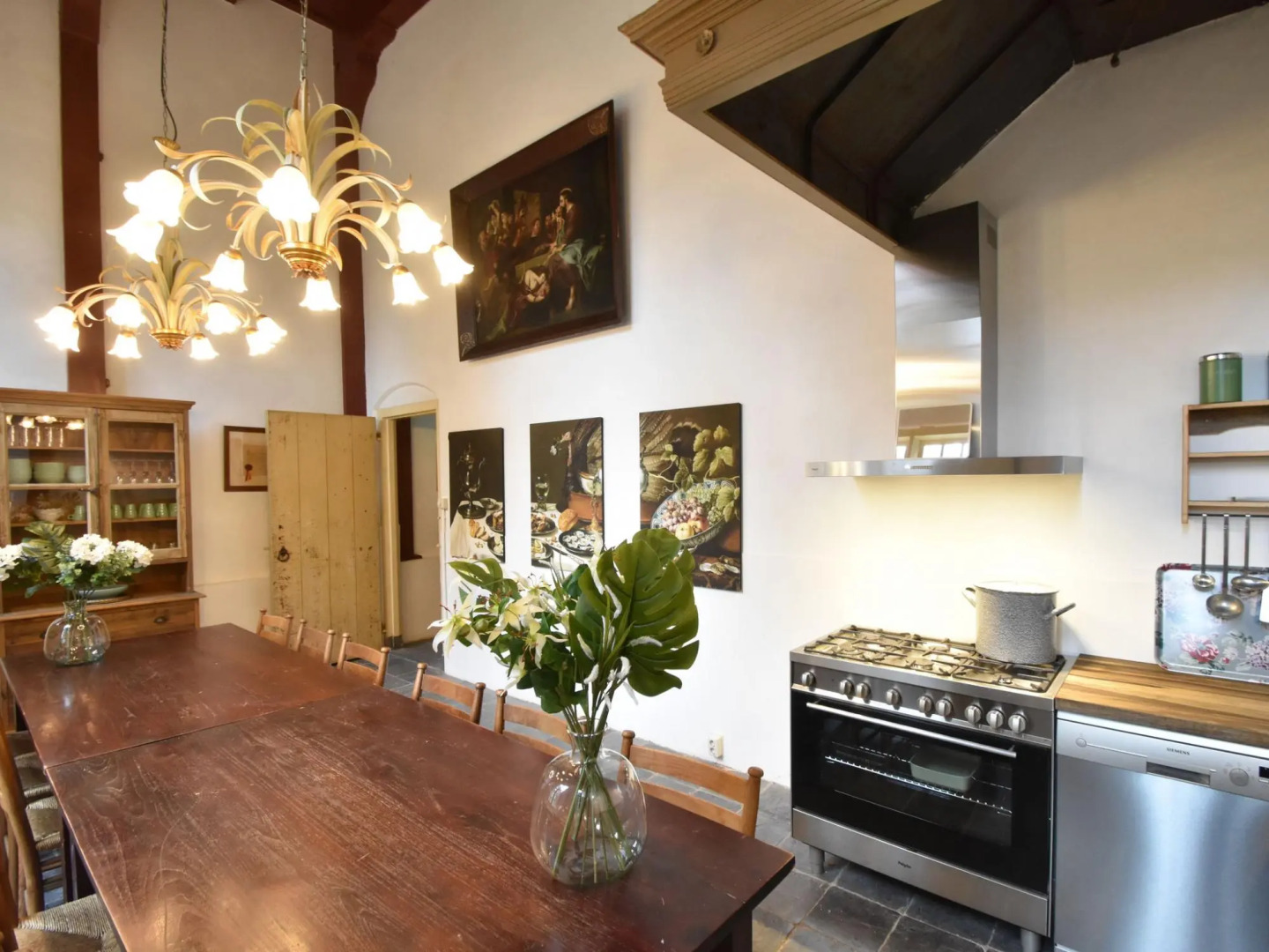 Unique Group Accommodation for up to 32 People in the Centre of Enkhuizen