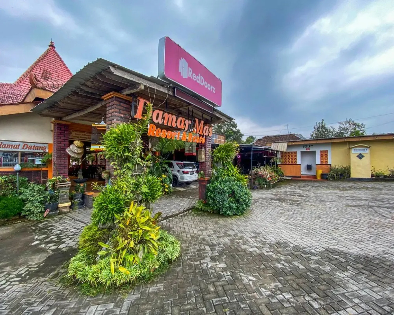 RedDoorz @ Damar Mas Gunung Kelud Kediri