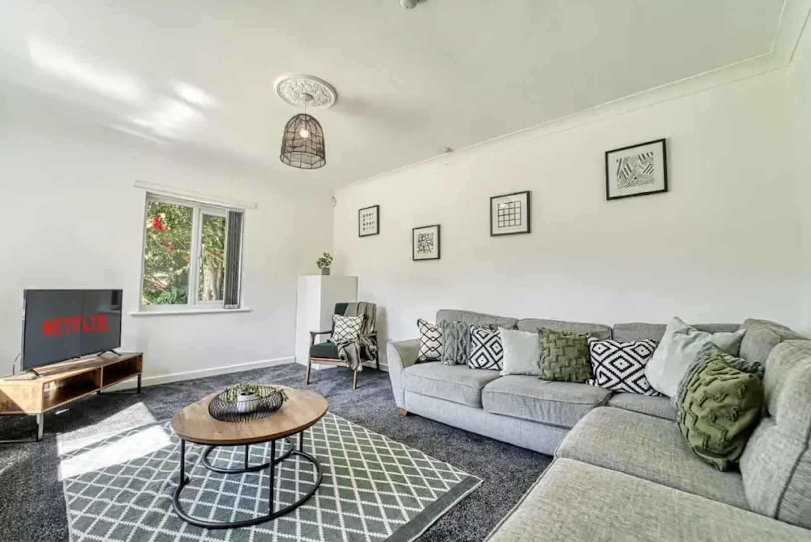 Host Stay Chester House Retreat