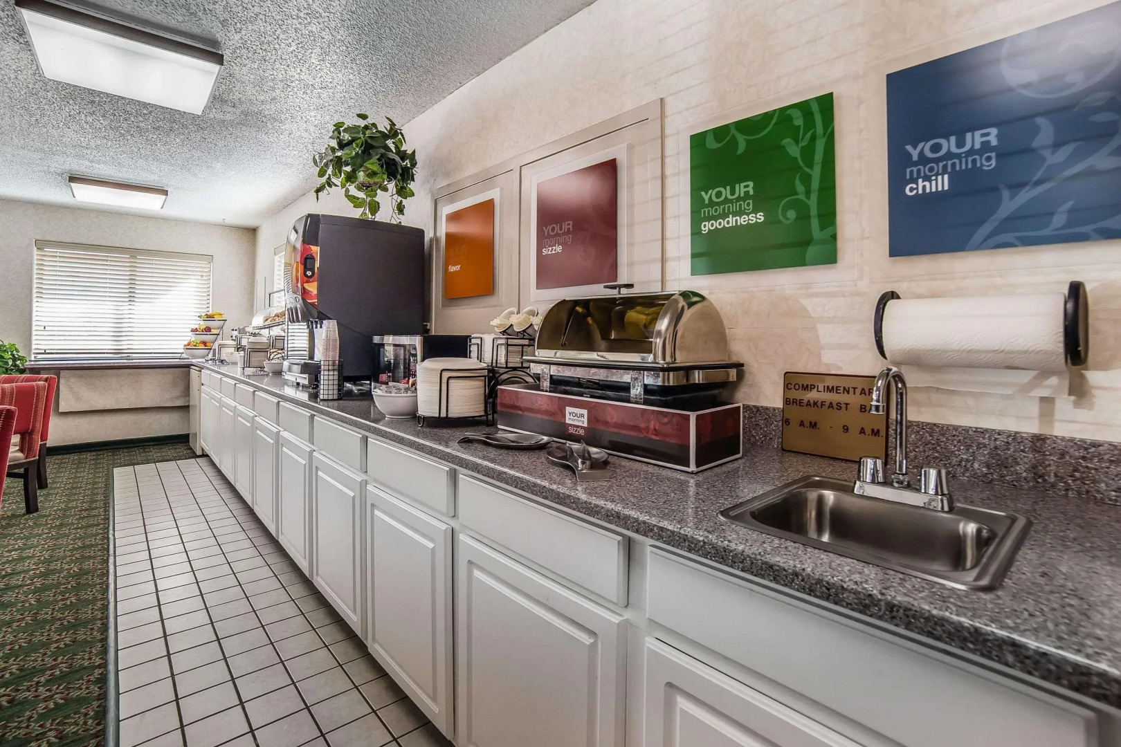 Yellowstone River Inn & Suites