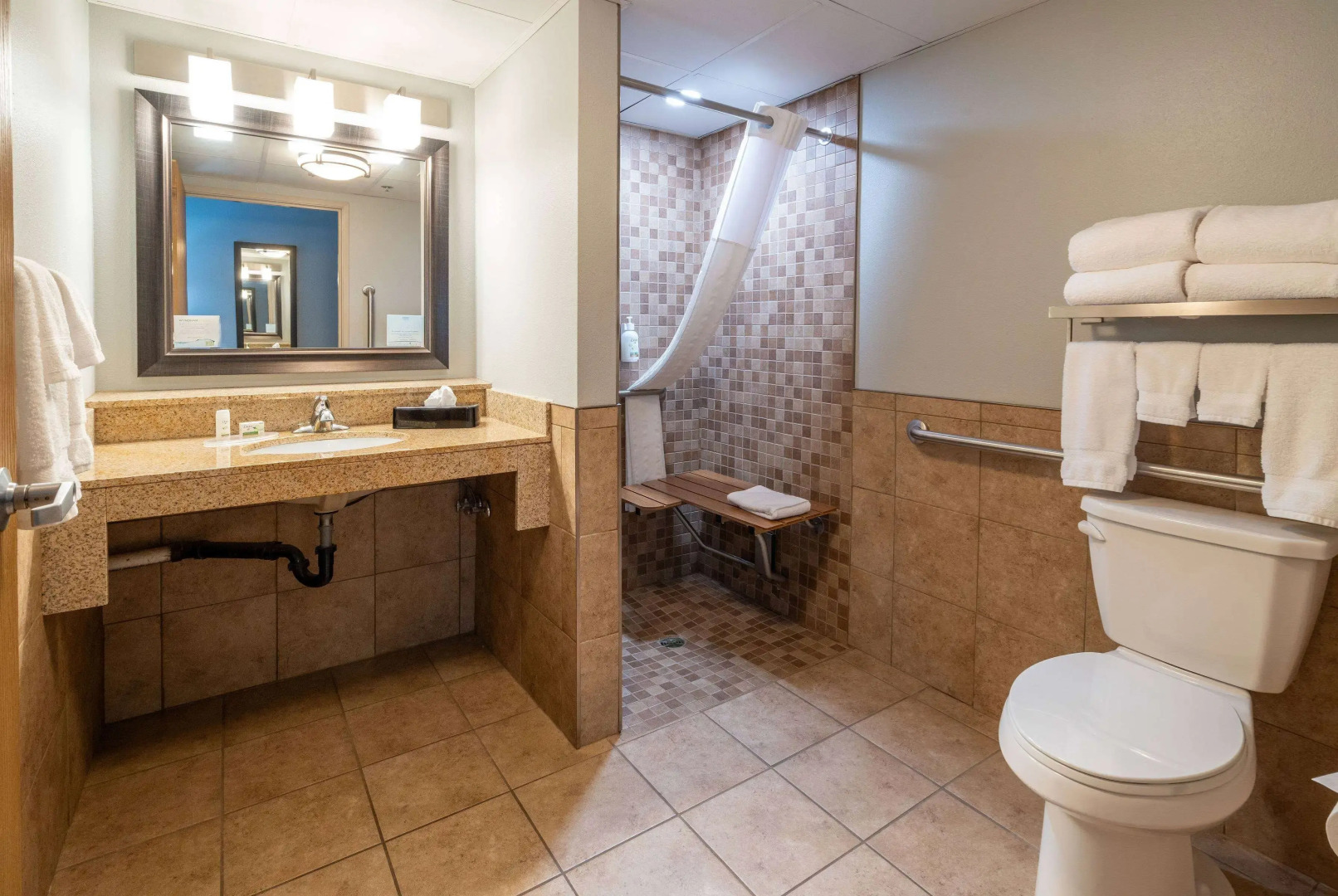 AmericInn by Wyndham Valley City - Conference Center