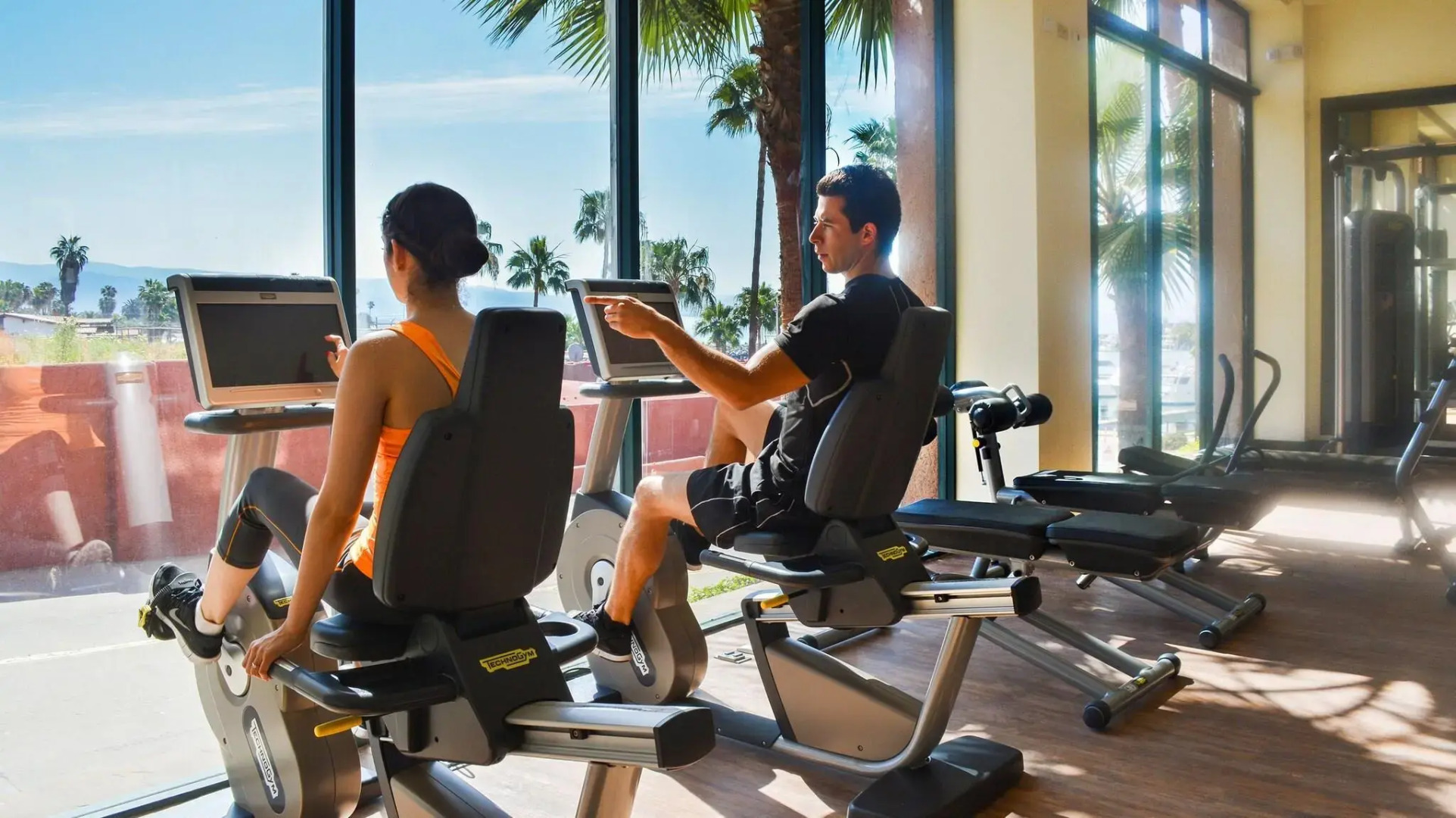 Hotel Coral And Marina