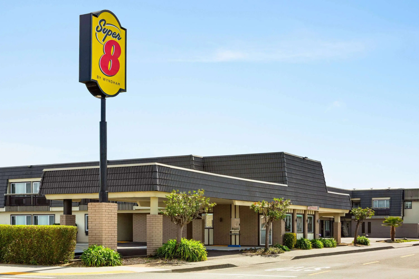 Super 8 by Wyndham Eureka