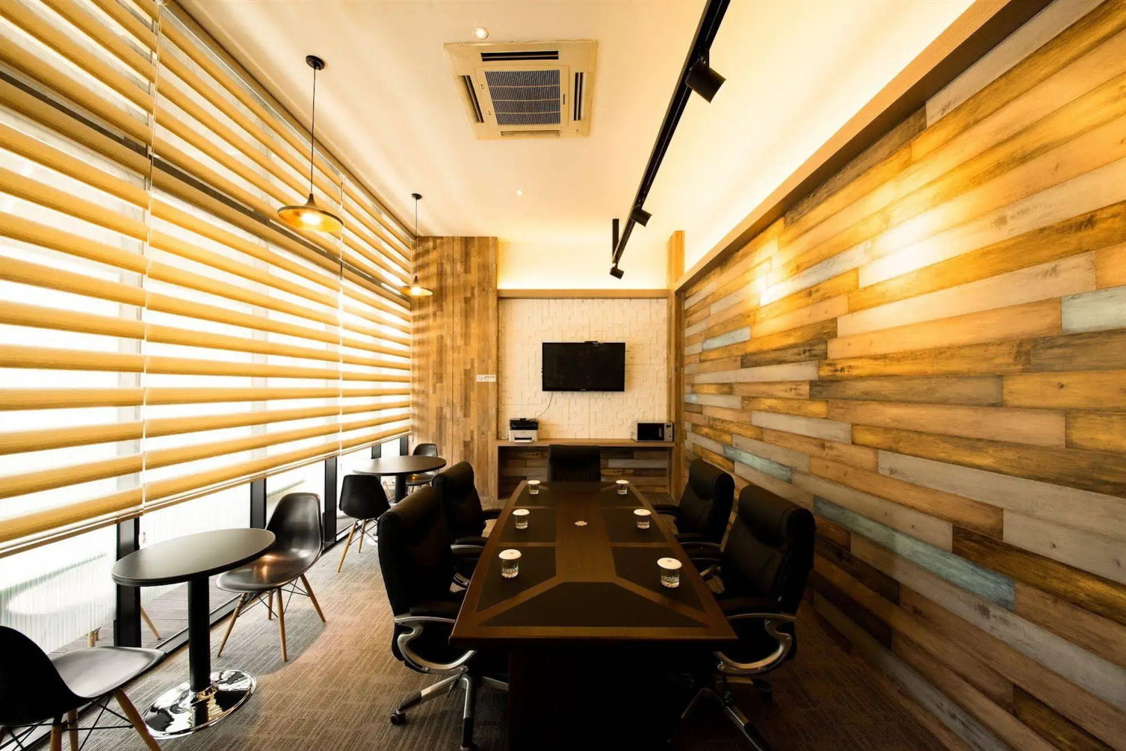 Smart Hotel Geumjeong