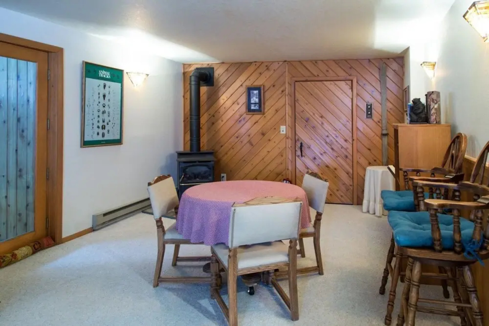 Big Sky - Two Moons Retreat