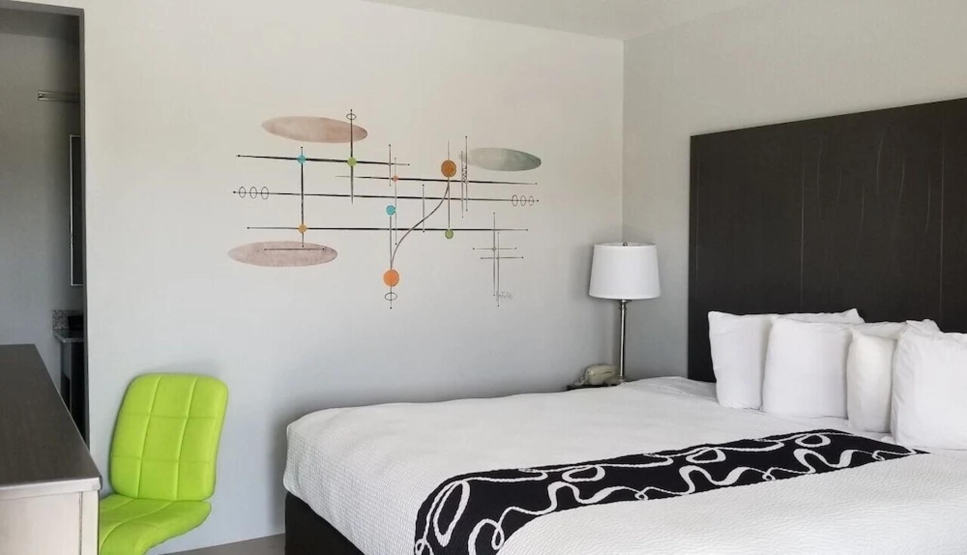 Richland Riverfront Hotel and Conference Center, Ascend Hotel Collection