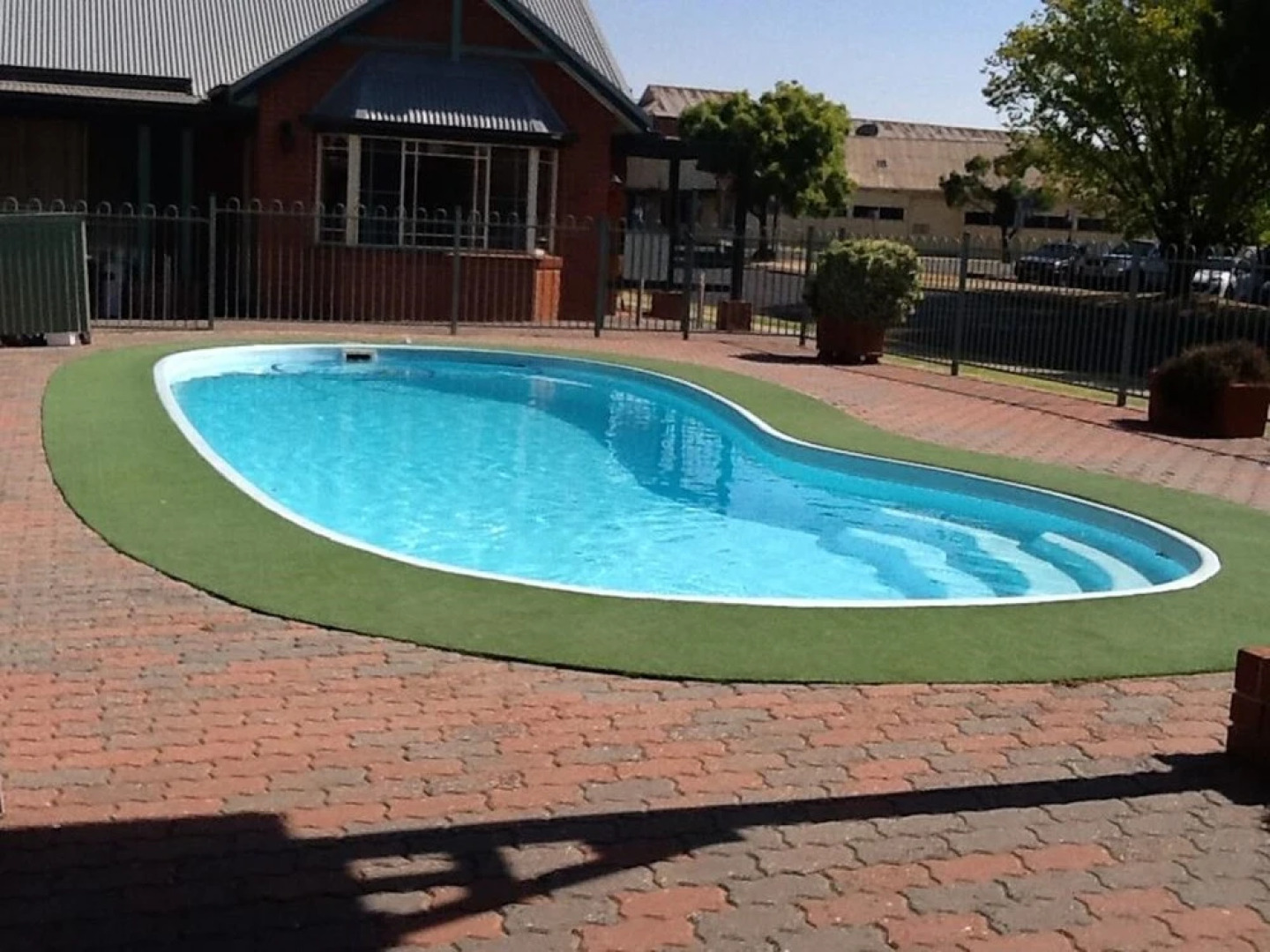 Young Federation Motor Inn