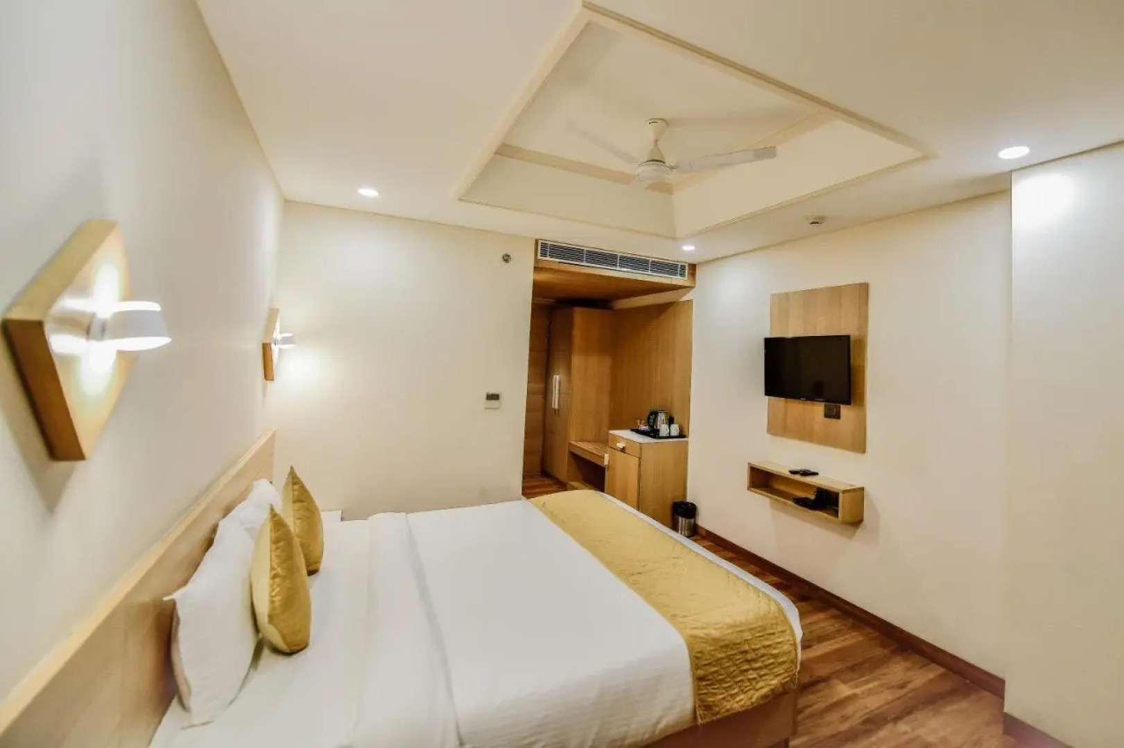 Hotel Palash Regency