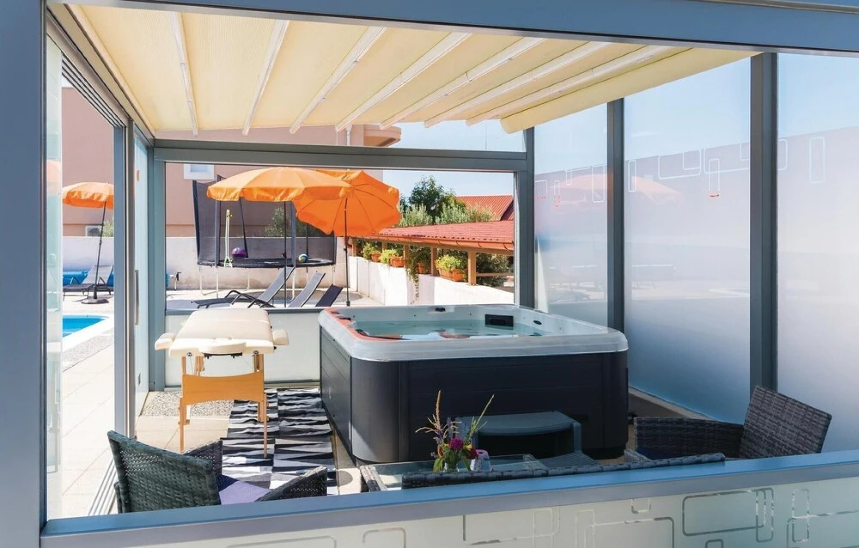 Stunning Home in Brodarica With Jacuzzi, Wifi and 4 Bedrooms