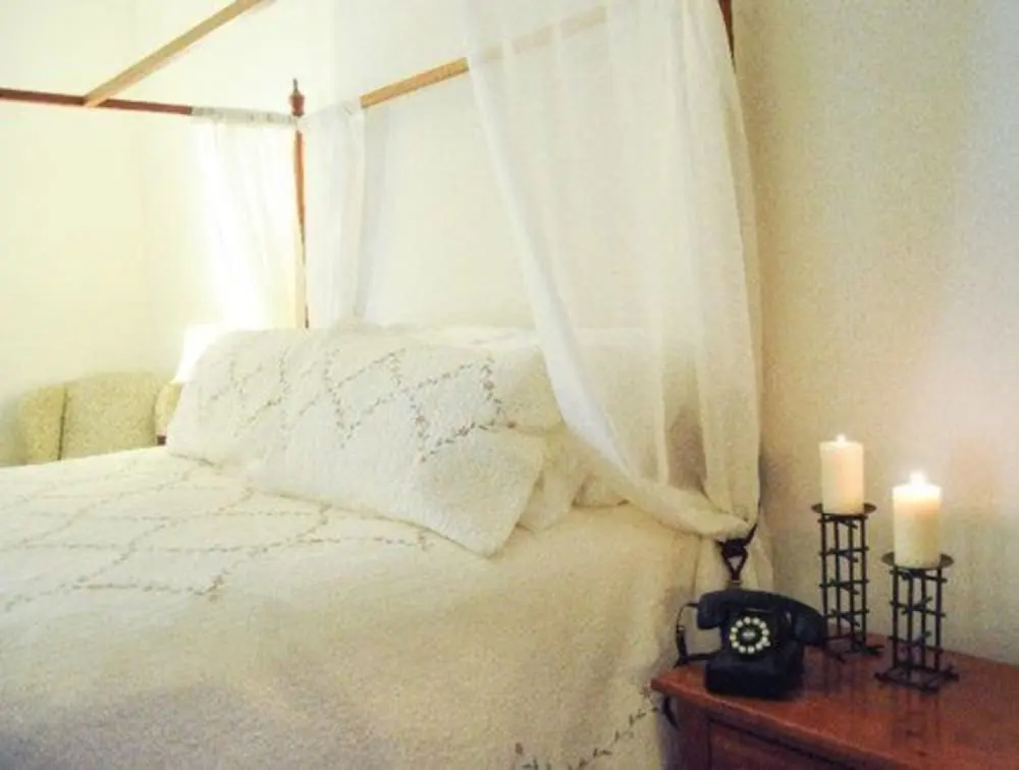Currier Inn