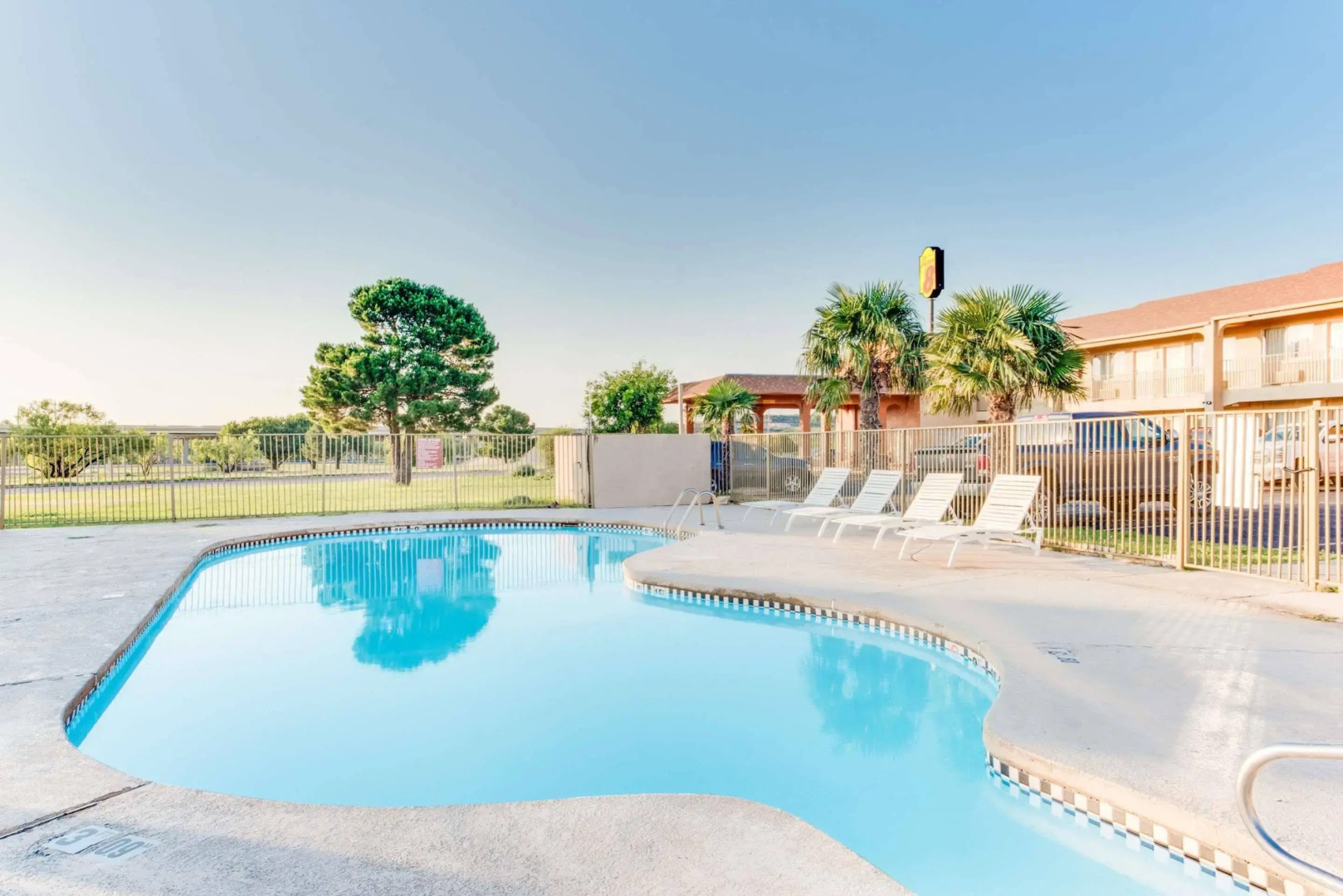 Super 8 By Wyndham Big Spring Tx