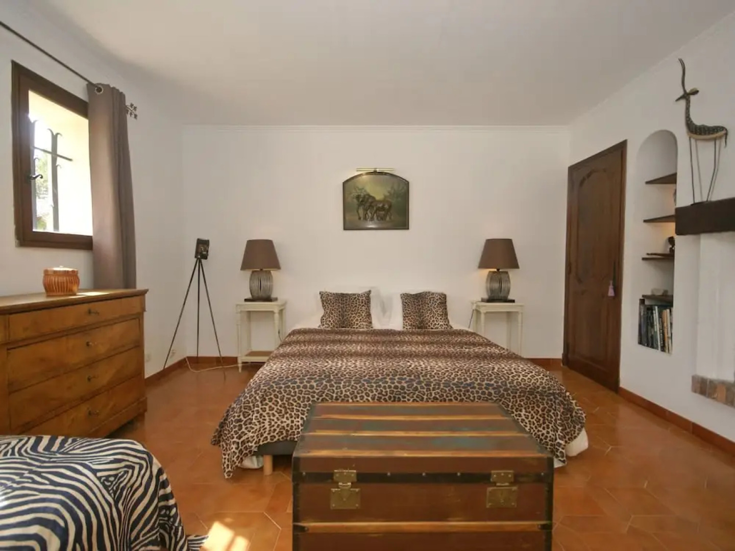 Top! Villa With Heated Jacuzzi, Private Pool, Large Lawn and Outdoor Kitchen