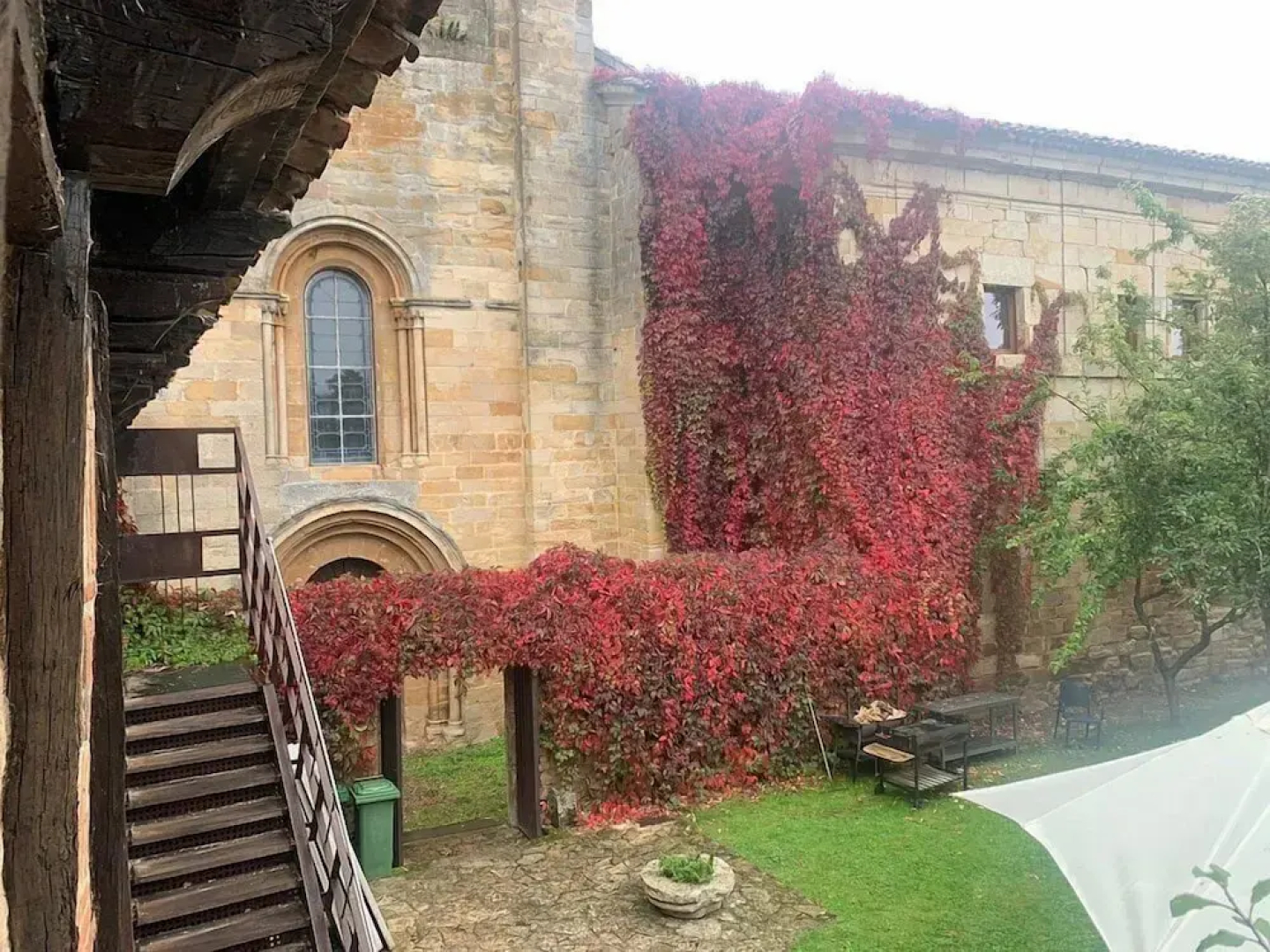 Posada Santa Maria La Real