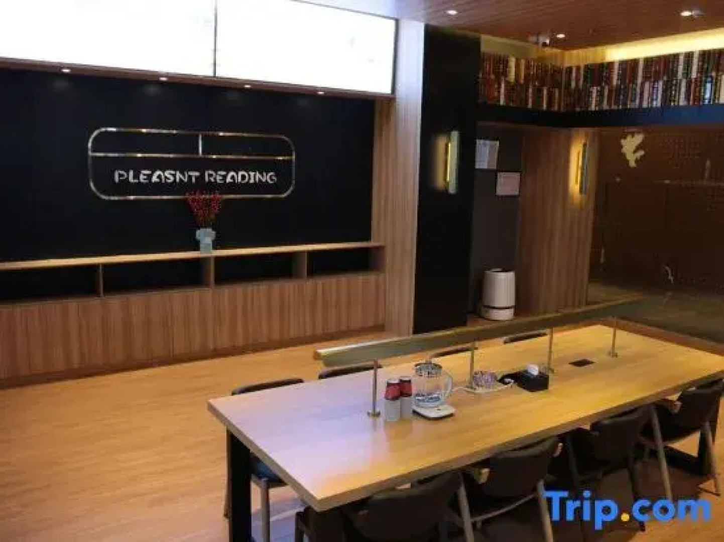 Shankee Coffee Style Hotel (West Ujimqin Banner Mengshang Bank)