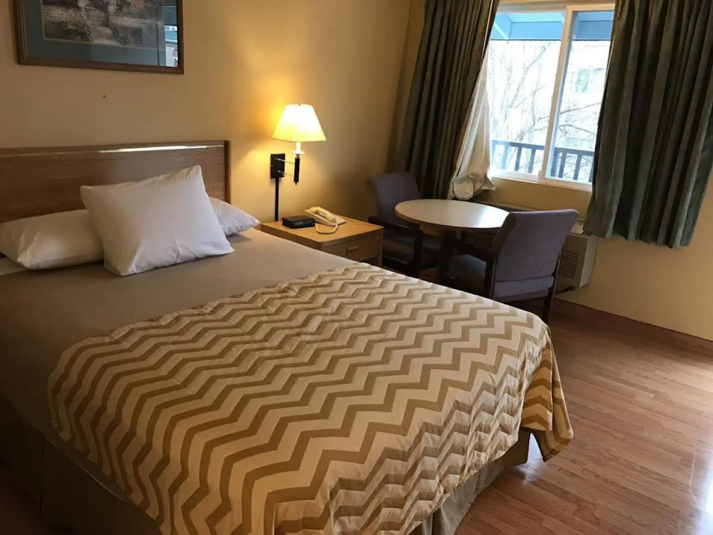 Travelodge by Wyndham Tacoma Near McChord AFB