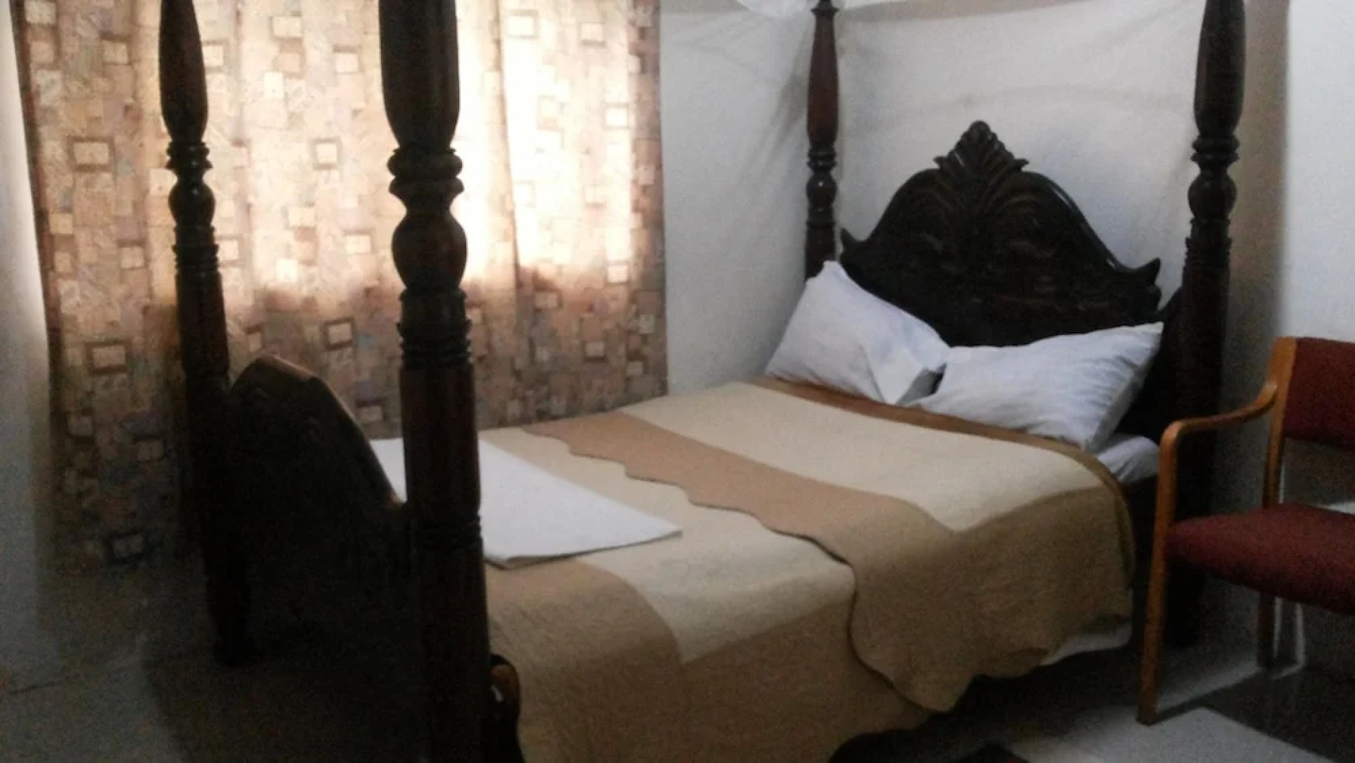 Slumberland Hotel