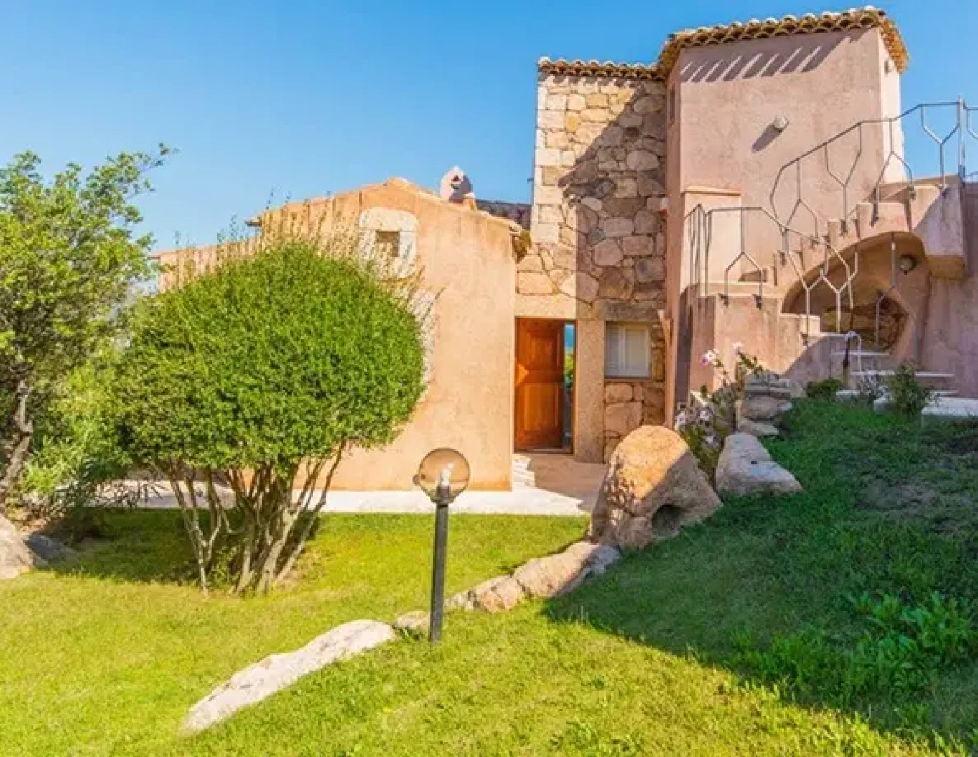 Blu Lux - Independent Villa with Private Pool