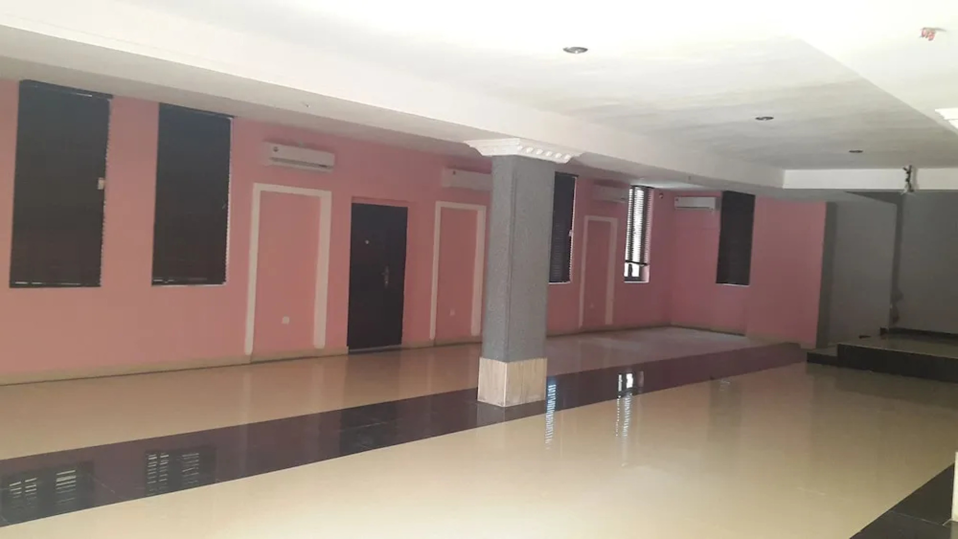 Golphins Suites and Hotels