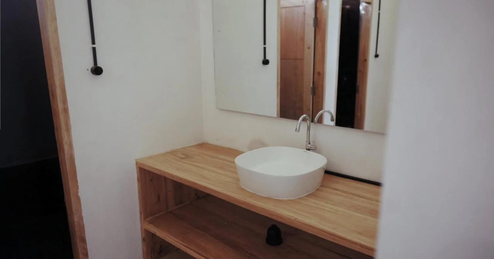 Slumber Party Surf Hostel Lombok