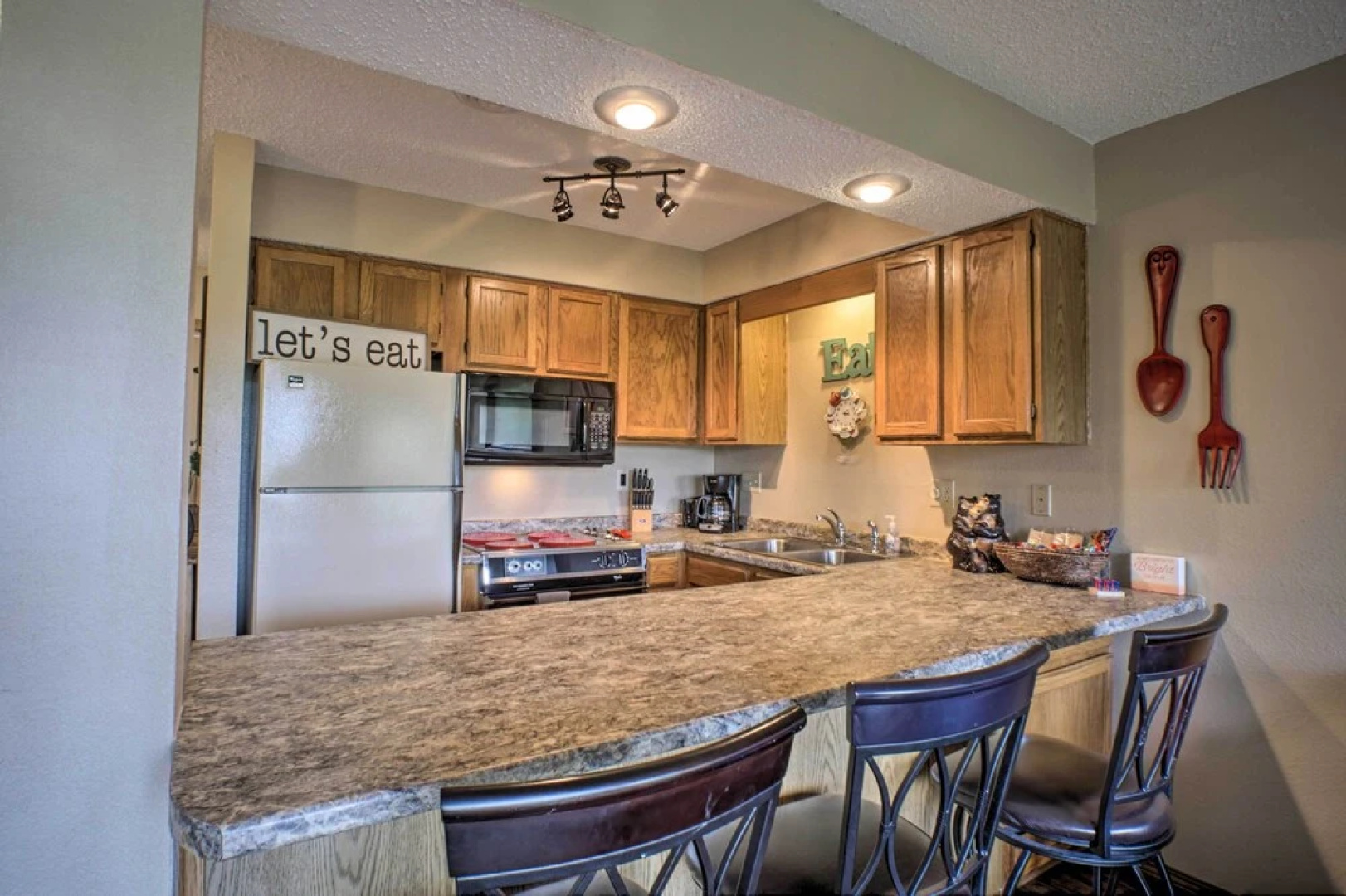 ~1 Mi to Silver Dollar City: Branson Condo