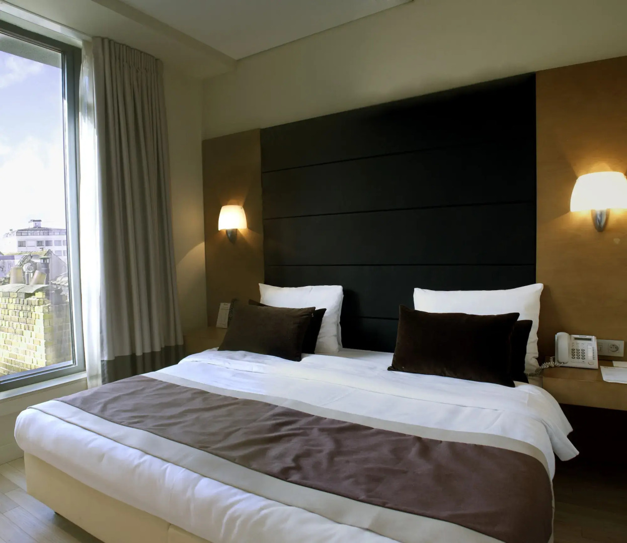 B-aparthotel Grand Place