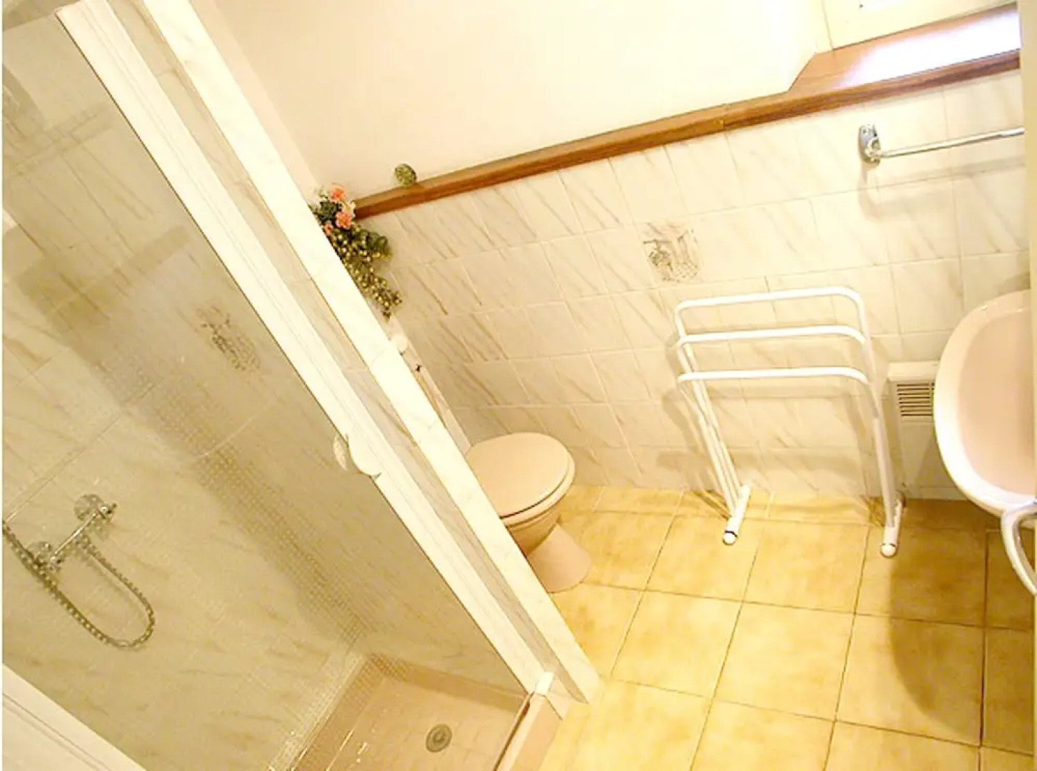 House With one Bedroom in Cavaillon, With Pool Access, Enclosed Garden